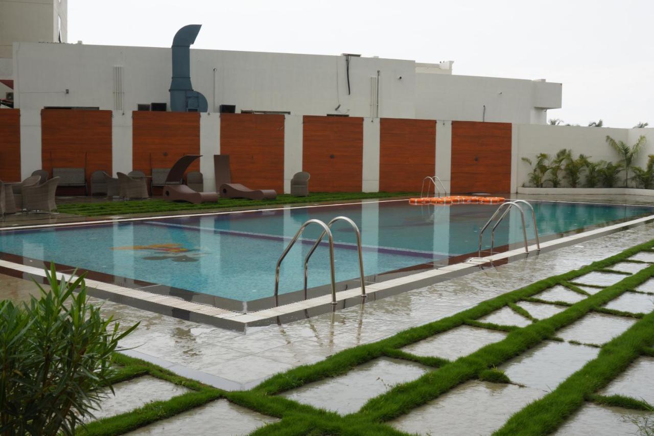 Regenta Central Somnath, Bhalpara Exterior foto