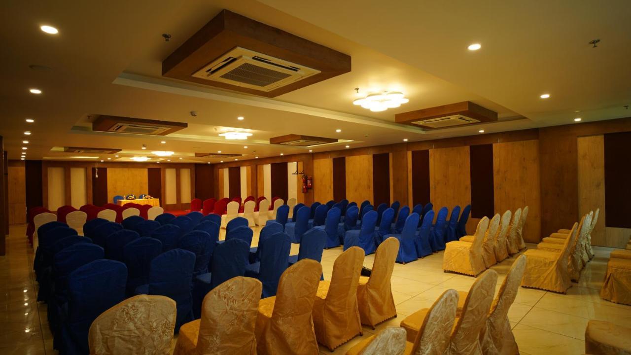 Regenta Central Somnath, Bhalpara Exterior foto