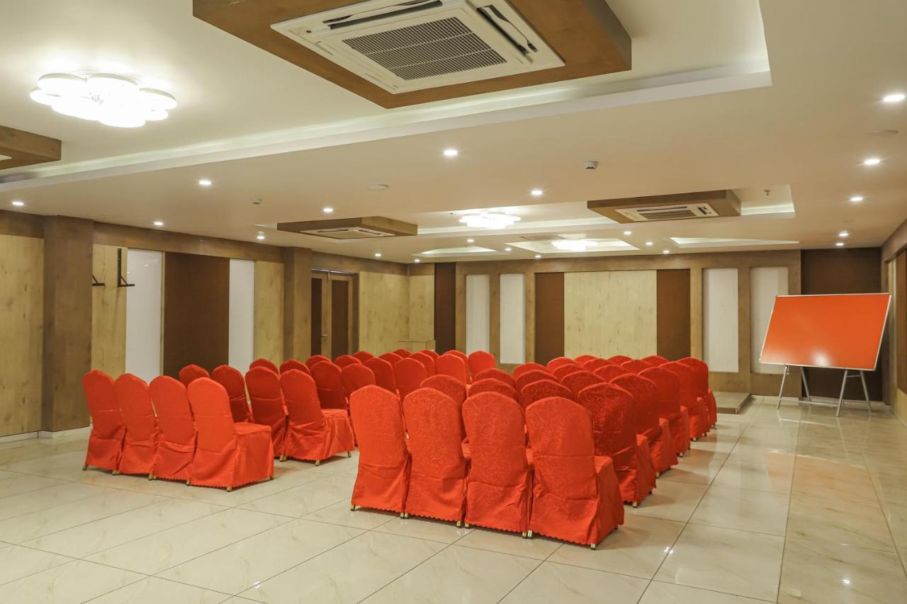 Regenta Central Somnath, Bhalpara Exterior foto