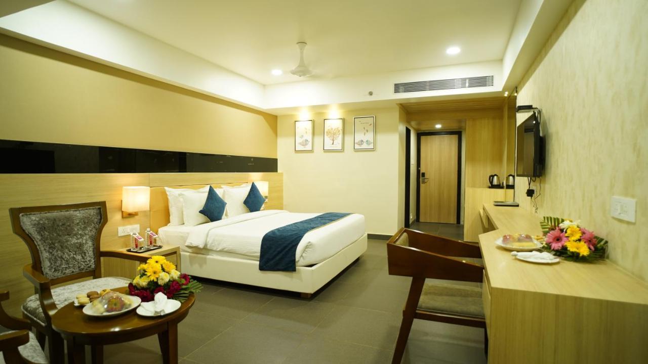 Regenta Central Somnath, Bhalpara Exterior foto