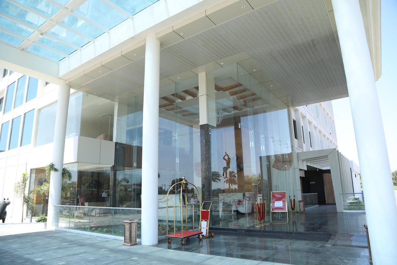 Regenta Central Somnath, Bhalpara Exterior foto